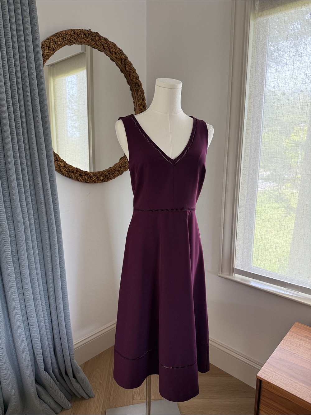 Ann Taylor Sleeveless V-Neck A-Line Dress in Plum